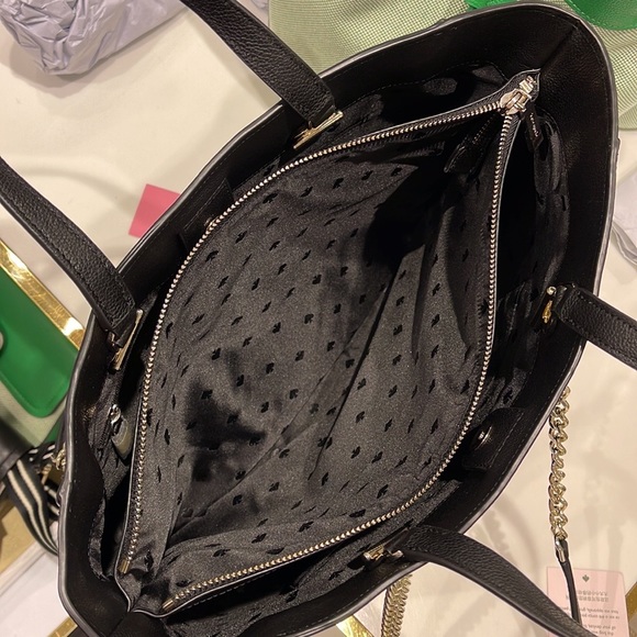 Kate Spade Infinite Large Triple Compartment Tote
COLOR:
Black - Picture 10 of 16